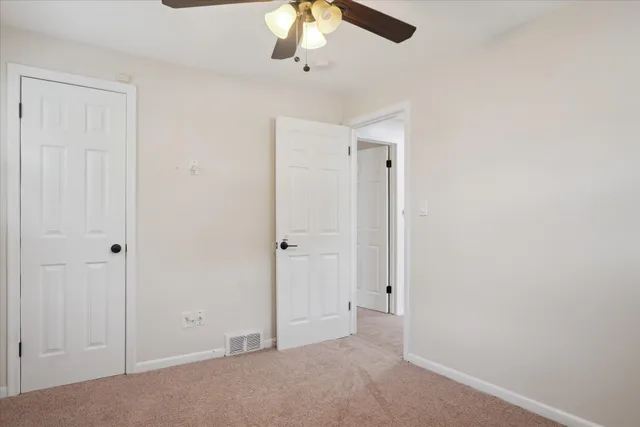 $2,100 | 29484 Spring Hill Drive, Southfield, MI 48076