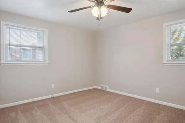 $2,100 | 29484 Spring Hill Drive, Southfield, MI 48076