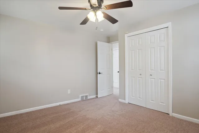 $2,100 | 29484 Spring Hill Drive, Southfield, MI 48076