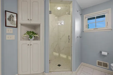 $825,000 | 4742 Gaywood Drive, Minnetonka, MN 55345
