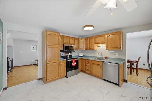 $349,999 | 185 Old Farm Circle, Amherst, NY 14221