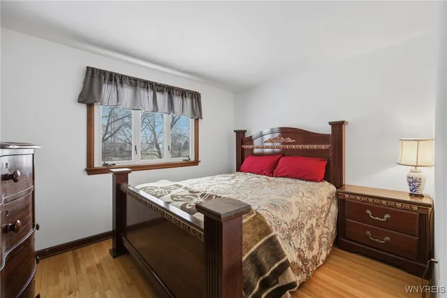 $349,999 | 185 Old Farm Circle, Amherst, NY 14221