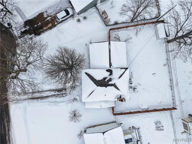 $349,999 | 185 Old Farm Circle, Amherst, NY 14221