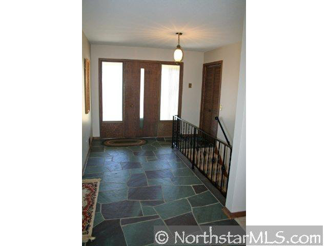 20 Myrtlewood Road Orono, MN 55391 - Photo 3 of 10