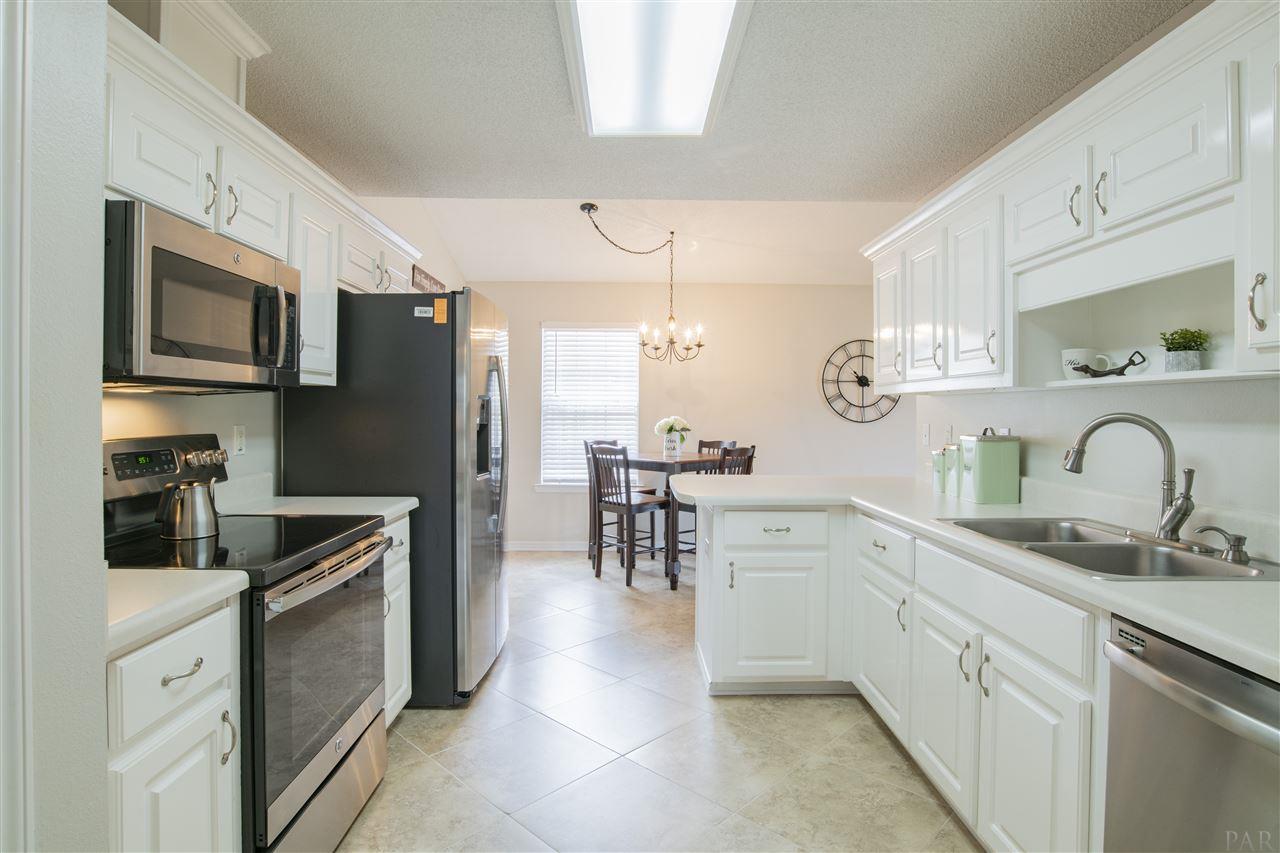 3971 Omega Street Pace, FL 32571 - Photo 8 of 26 Gallery Image 8