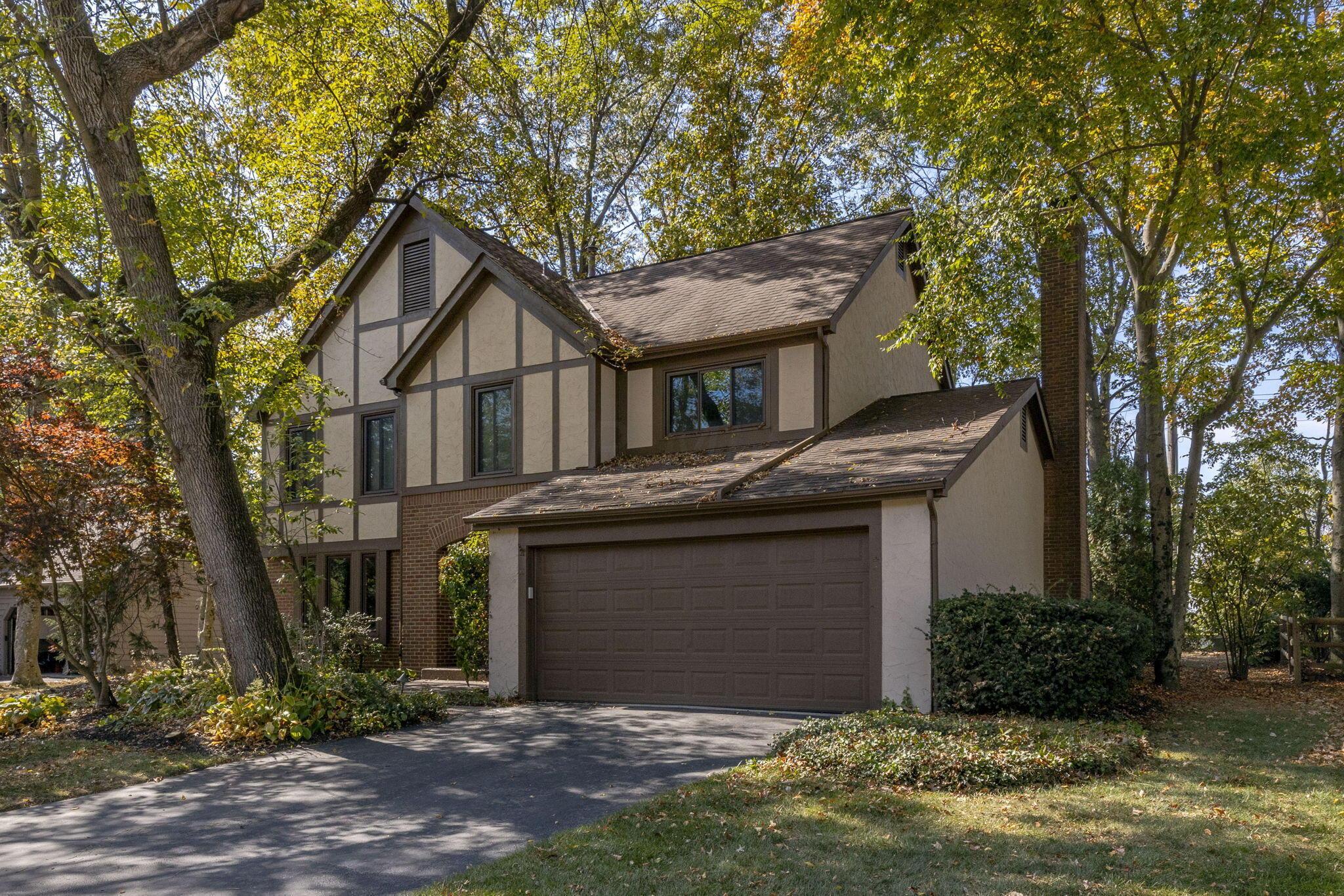 1-web-or-mls-2023-10-11 417 S Spring Rd
