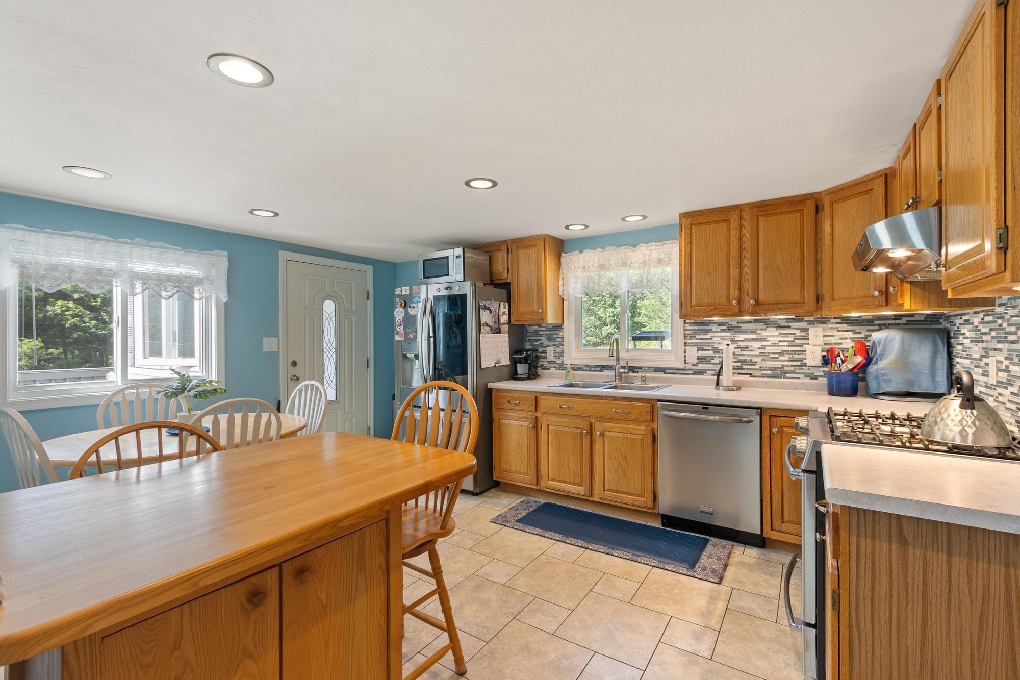 89 Townsend Road Mason, NH 03048 - Photo 5 of 54