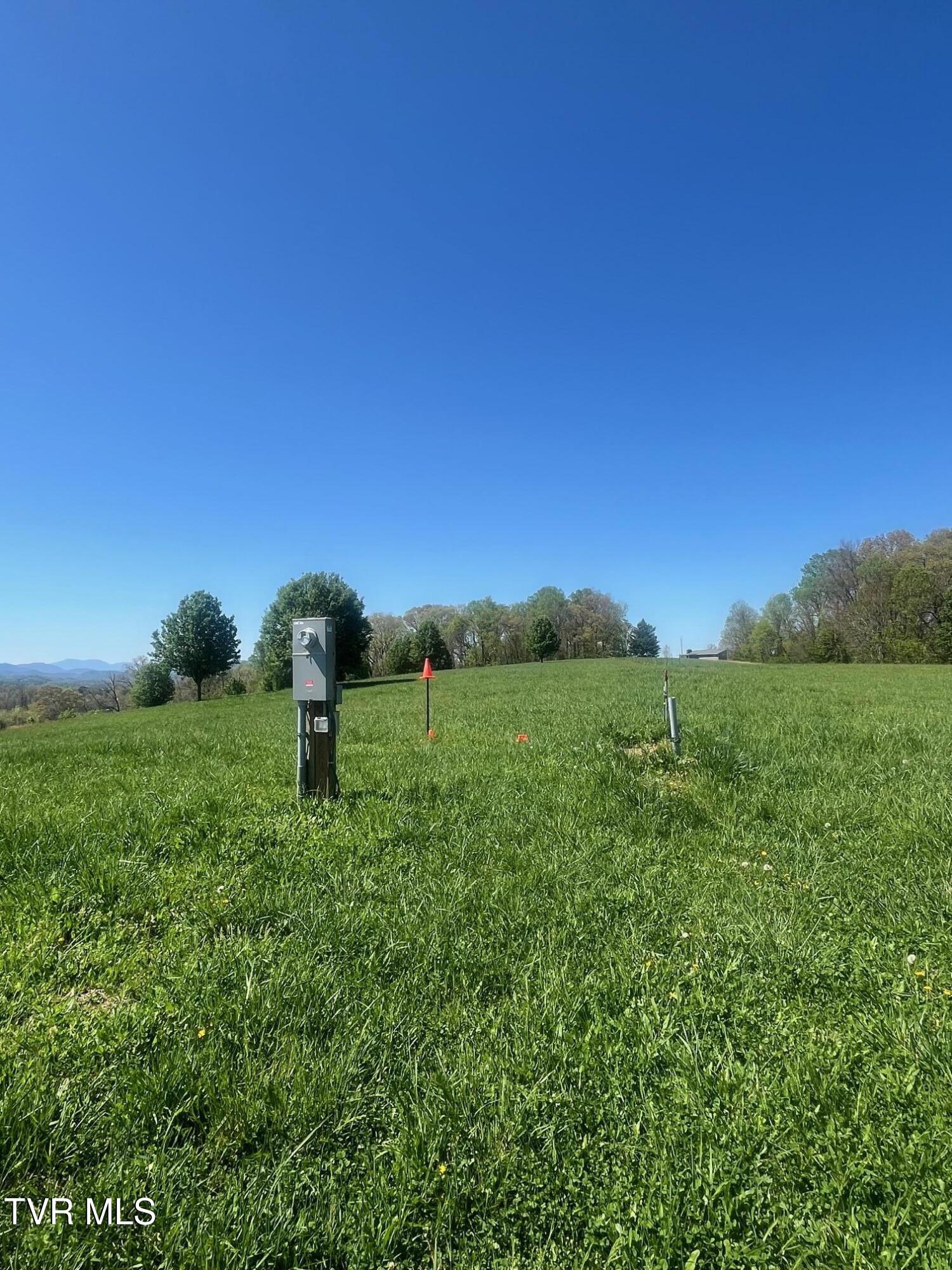 2570 Shiloh Road, Unit 8 Greeneville, TN 37745 - Photo 7 of 8 IMG_1902