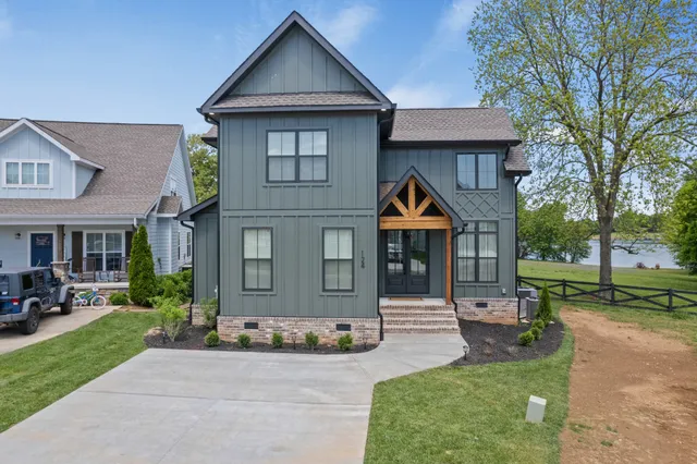 $675,000 | 124 Barefoot Way, Winchester, TN 37398