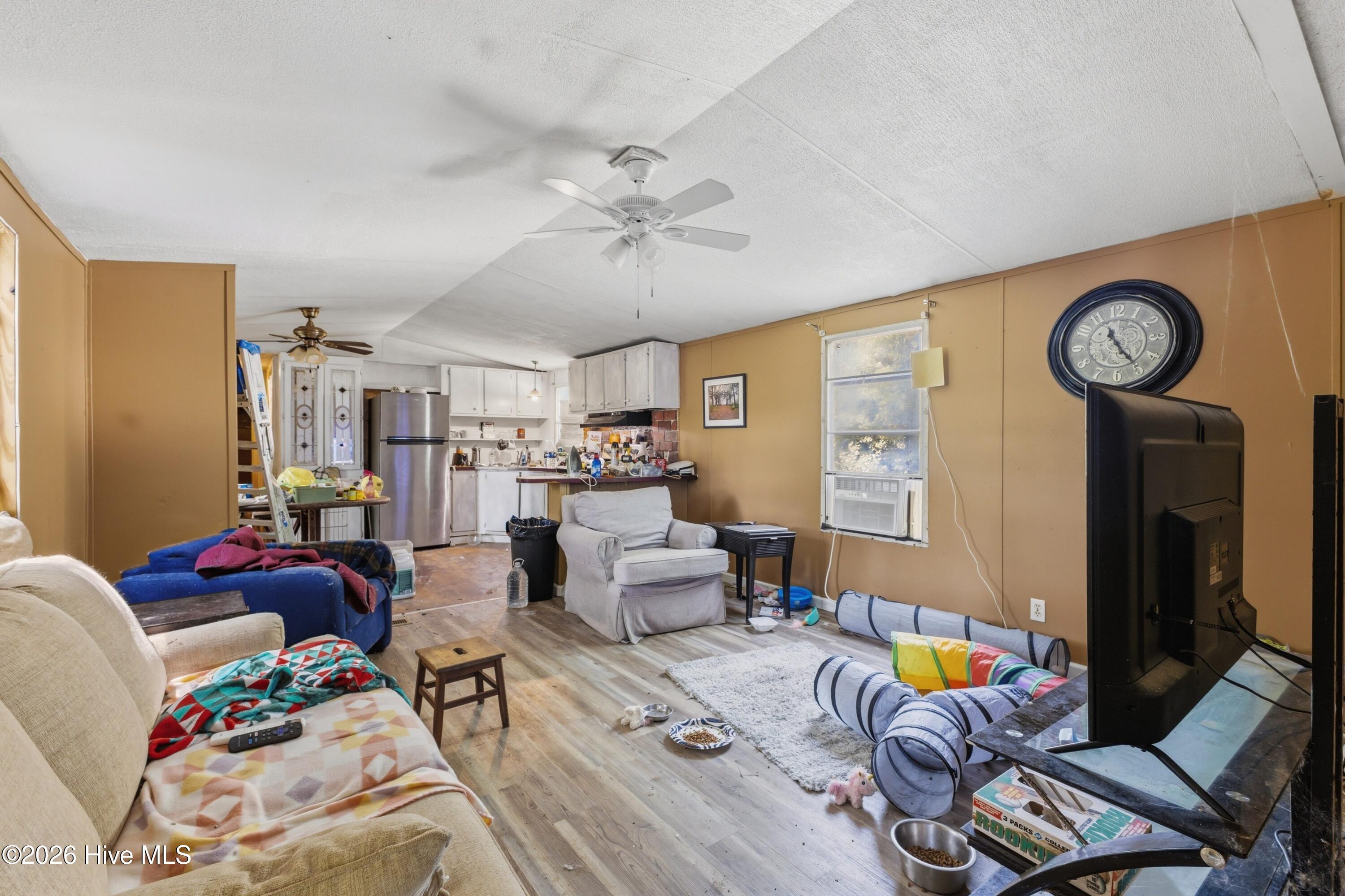315 Messer Loop Road Burgaw, NC 28425 - Photo 5 of 17