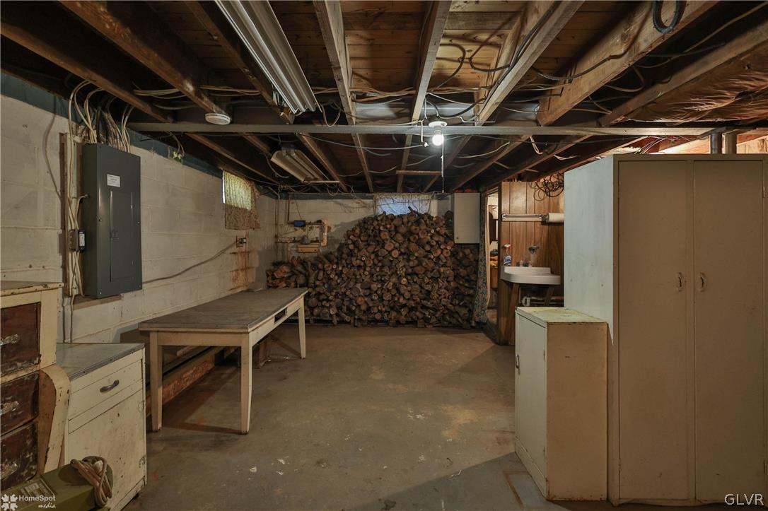 1215 Macada Road Bethlehem, PA 18017 - Photo 33 of 39 a view of livingroom with furniture