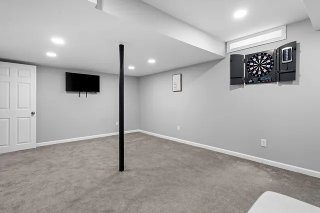 $560,000 | 48893 5th Avenue, Canton, MI 48188