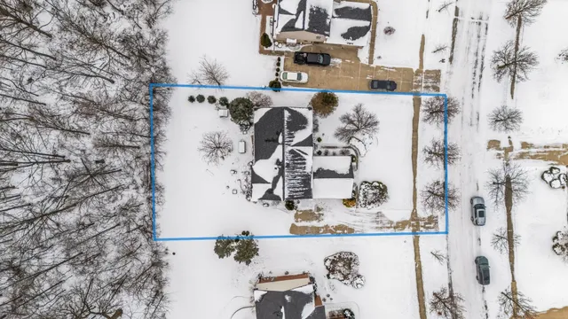 $560,000 | 48893 5th Avenue, Canton, MI 48188