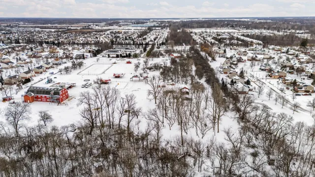 $560,000 | 48893 5th Avenue, Canton, MI 48188