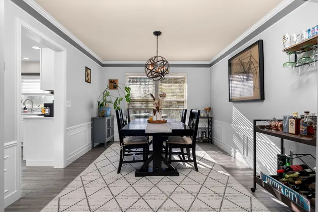 $560,000 | 48893 5th Avenue, Canton, MI 48188