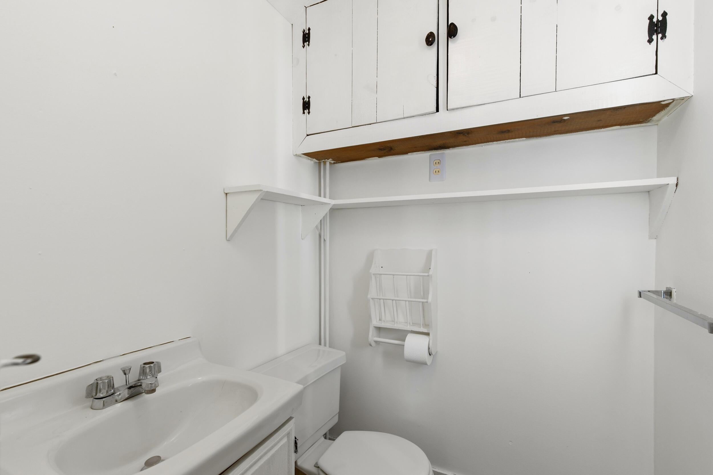 124 Ocean Avenue Portland, ME 04103 - Photo 11 of 37 124 ocean ave, portland, me 04103, usa_0