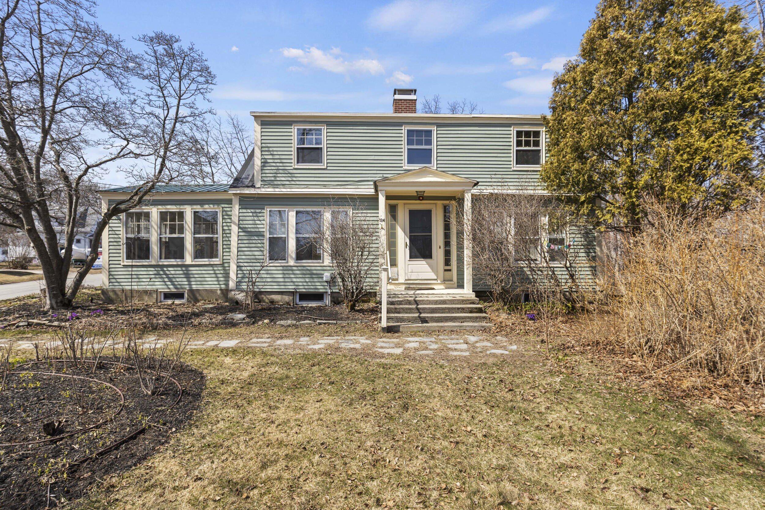 124 Ocean Avenue Portland, ME 04103 - Photo 33 of 37 124 Ocean Ave Portland Exterior-004