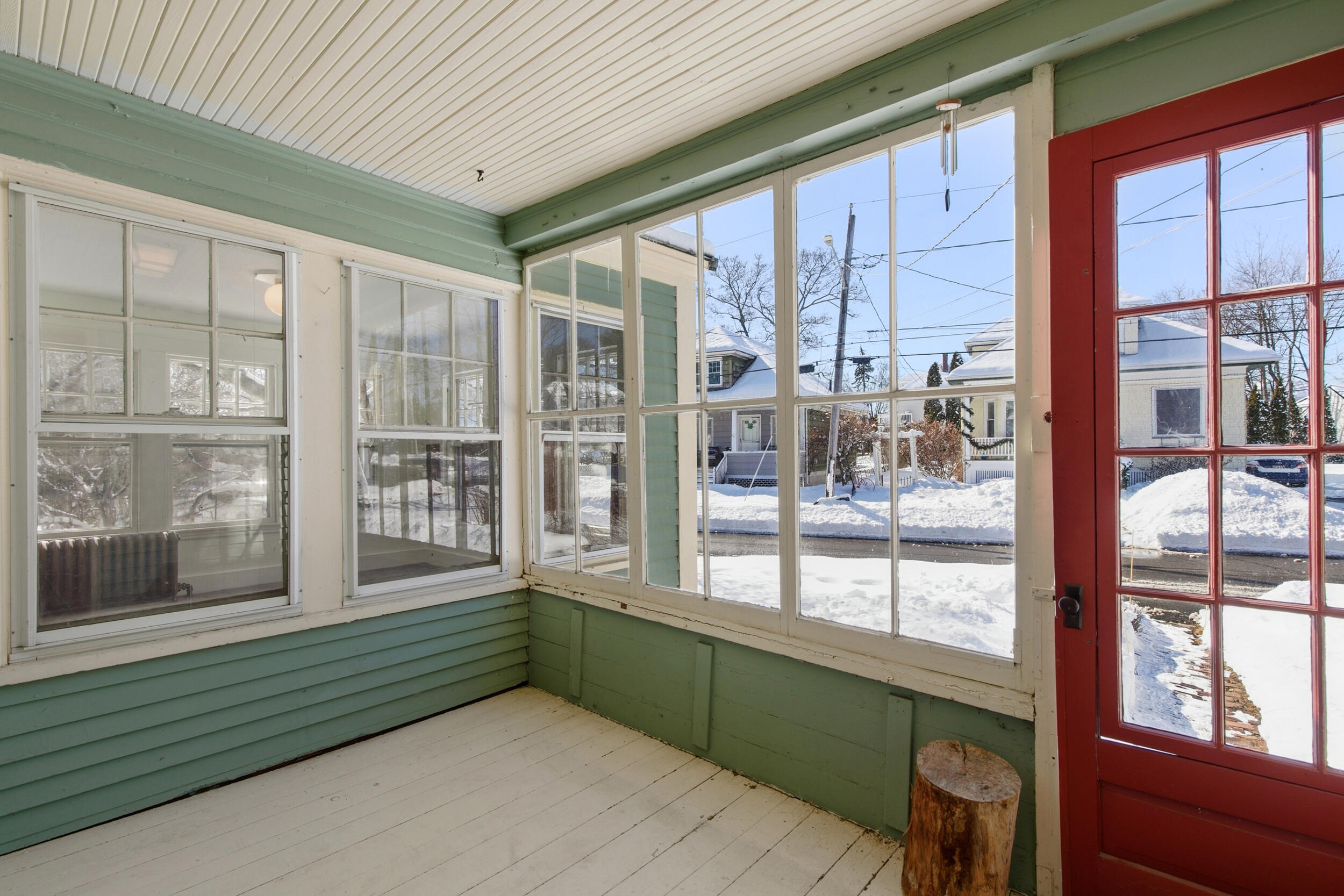 124 Ocean Avenue Portland, ME 04103 - Photo 4 of 37 124 ocean ave, portland, me 04103, usa_0
