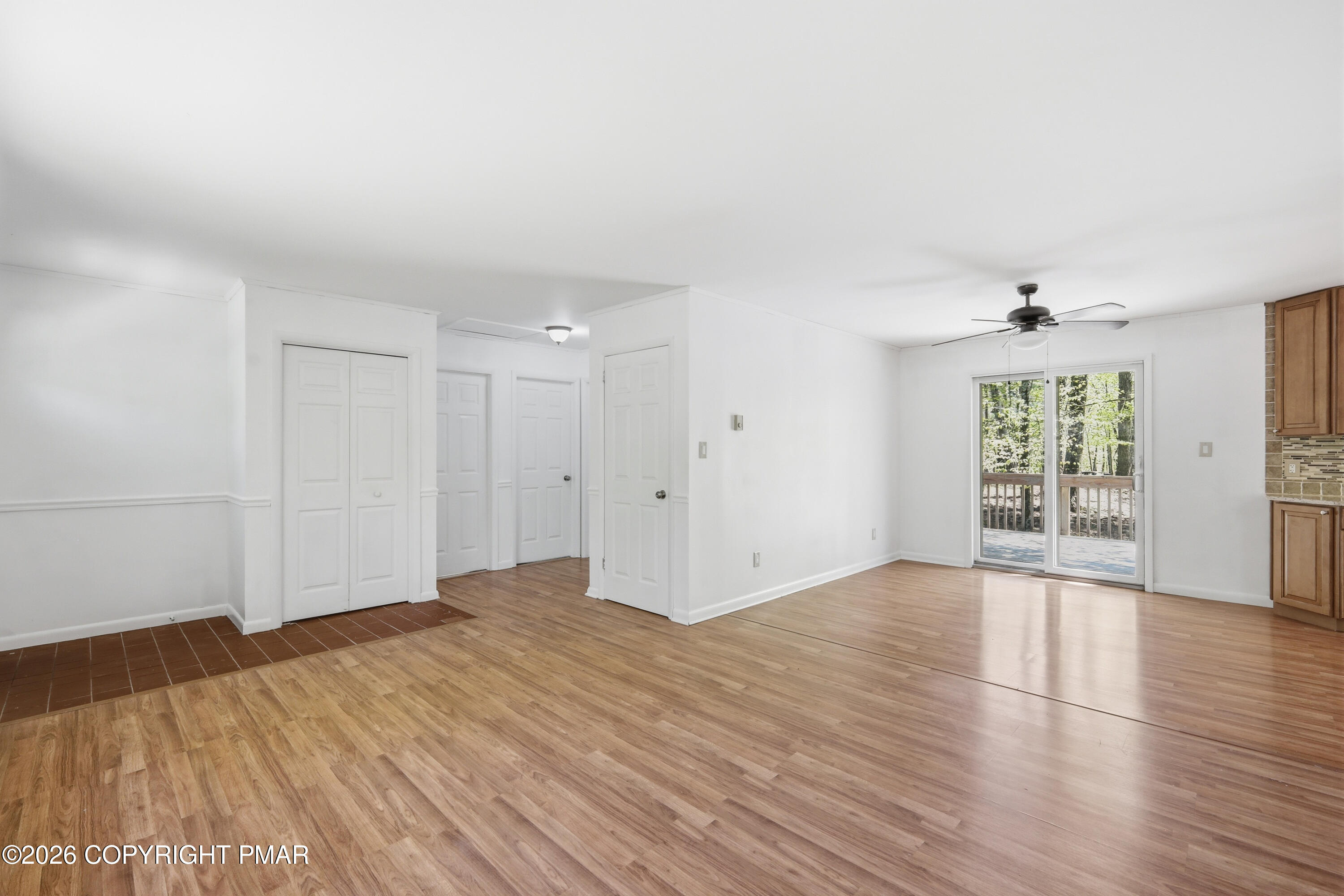 505 West Chipmunk Road Bushkill, PA 18324 - Photo 13 of 43 30-Photo-28