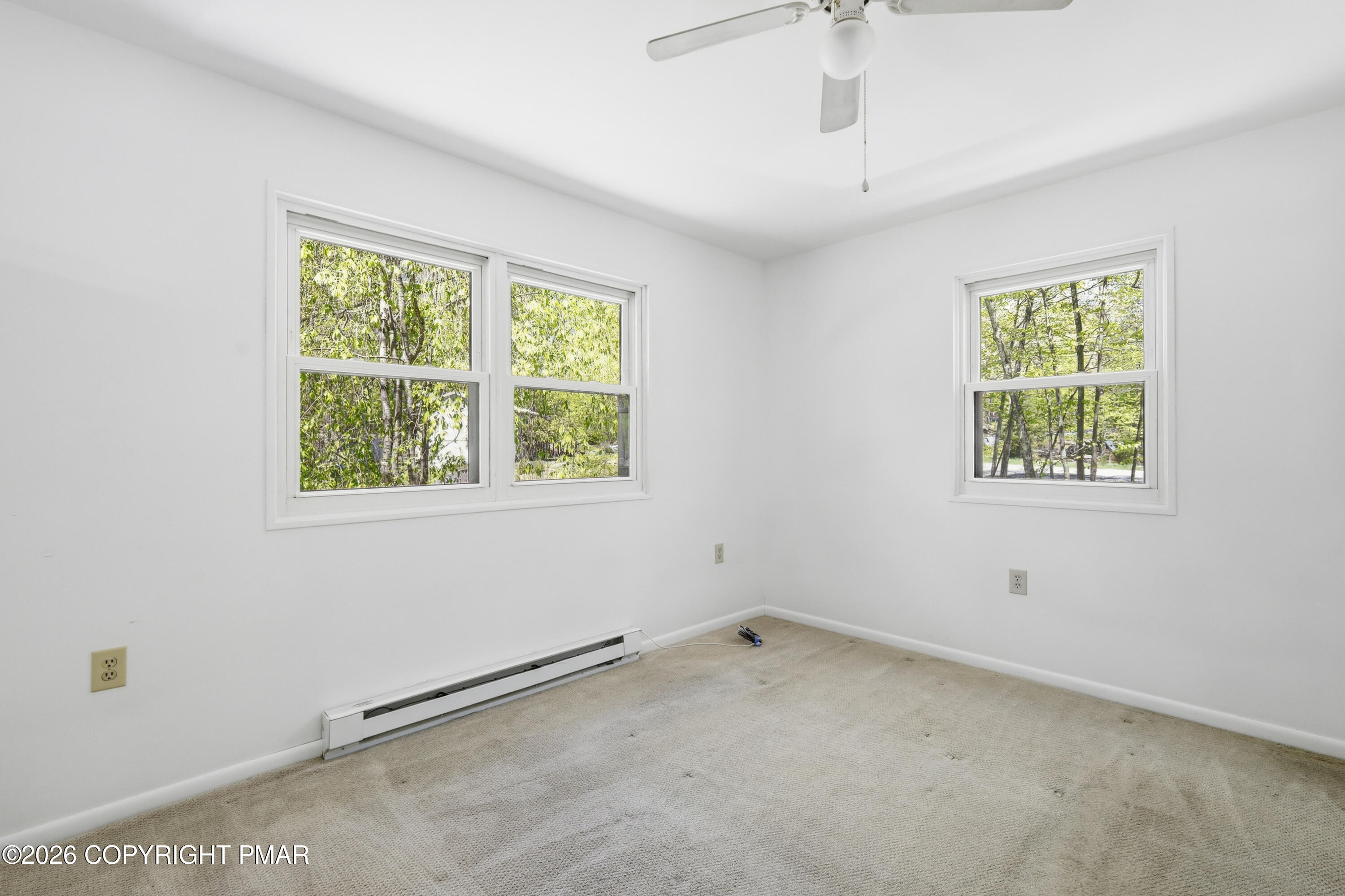 505 West Chipmunk Road Bushkill, PA 18324 - Photo 17 of 43 45-Photo-43