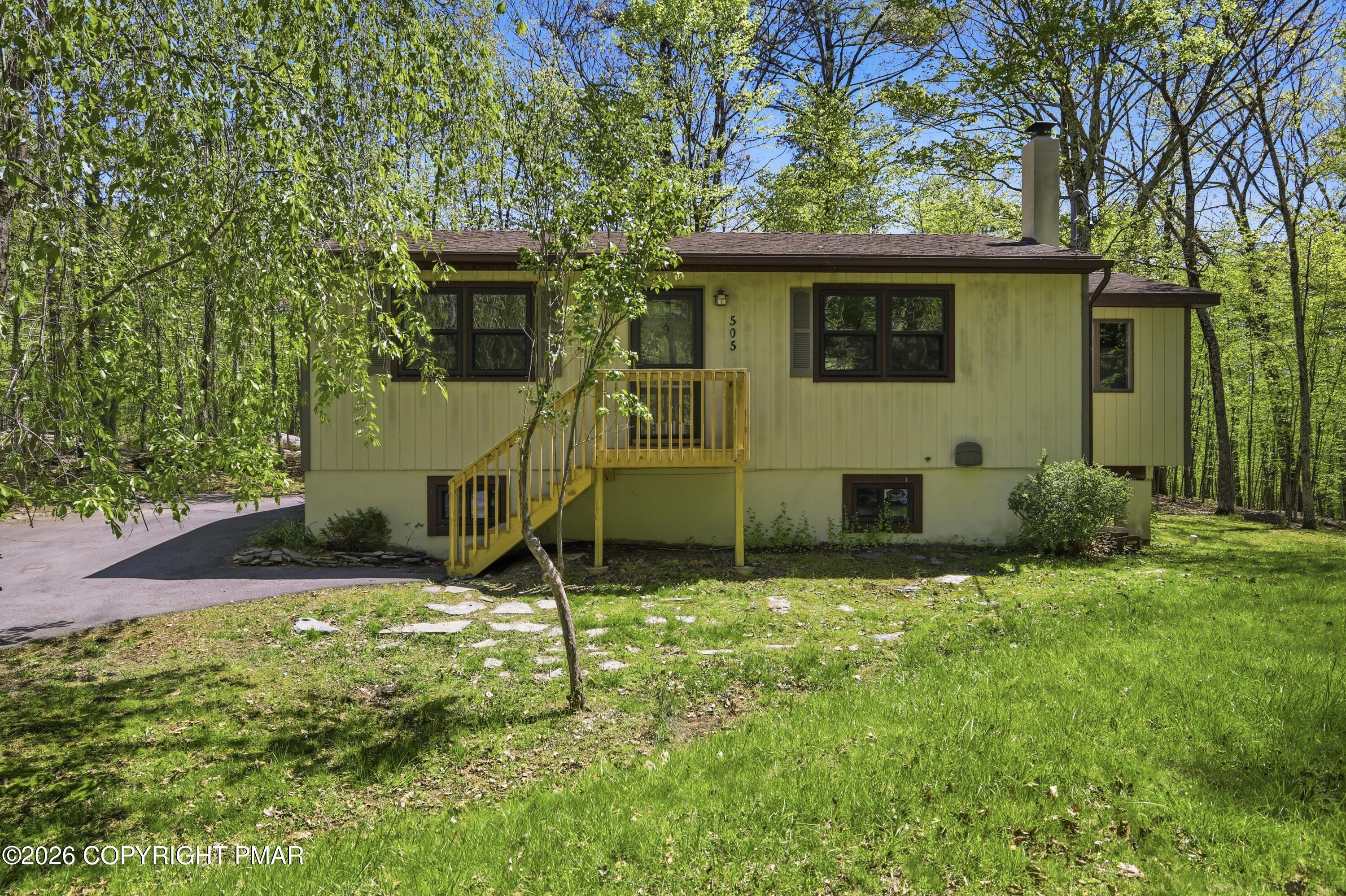 505 West Chipmunk Road Bushkill, PA 18324 - Photo 43 of 43 04-Photo-2