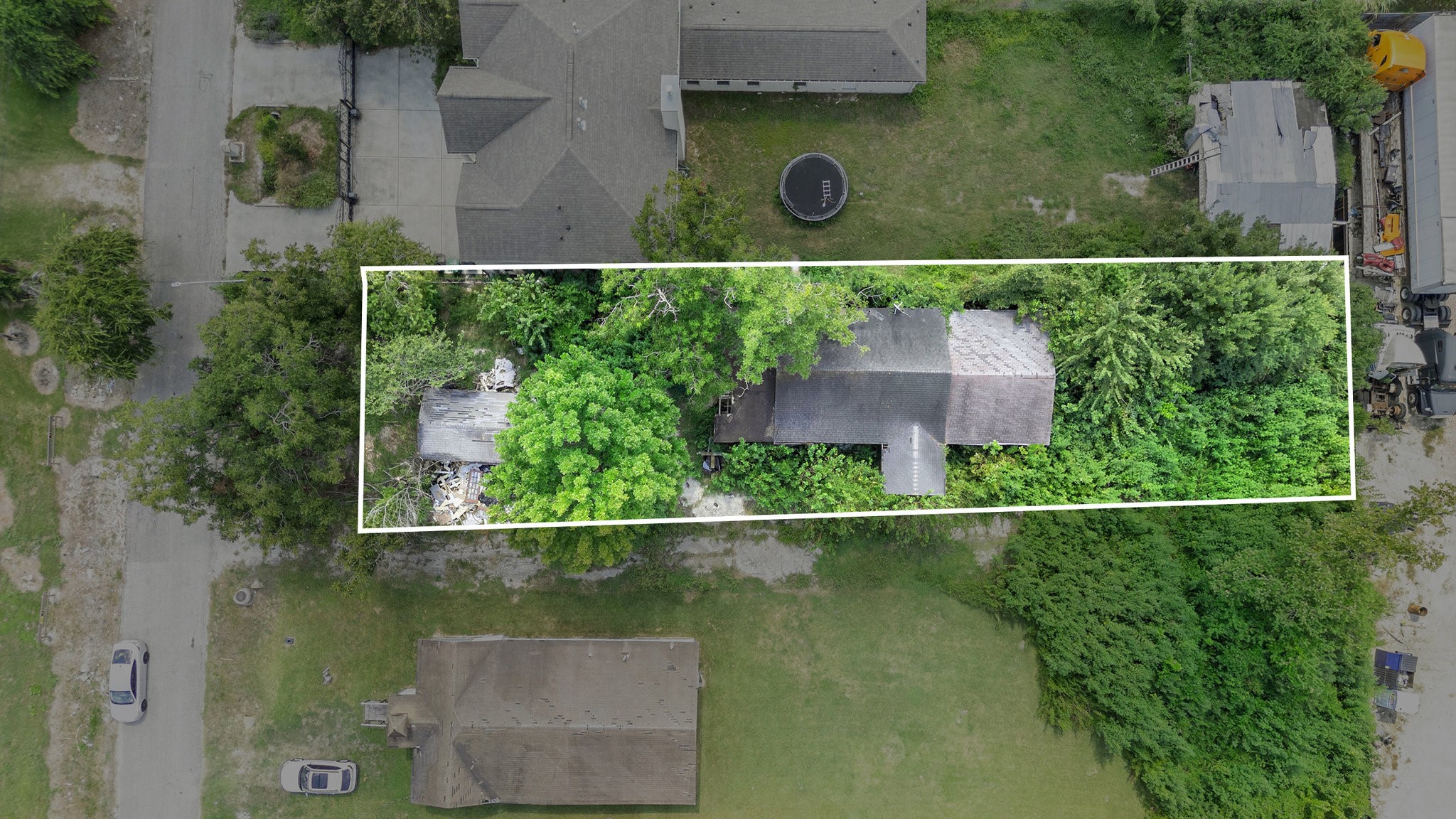 7711 Wileyvale Road Houston, TX 77016 - Photo 3 of 4 an aerial view of a house