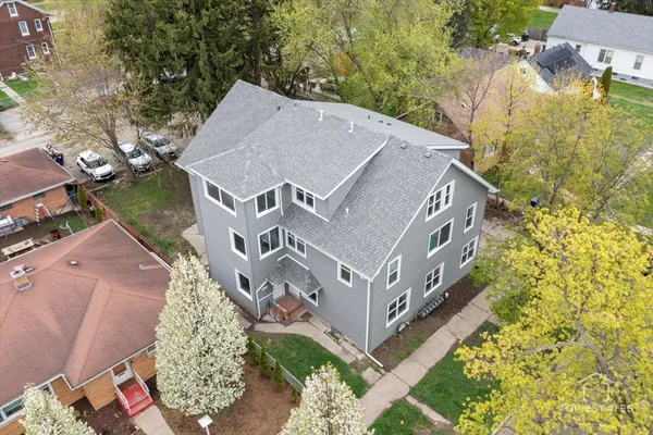 $1,289,900 | 1542 Victoria Avenue, North Chicago, IL 60064