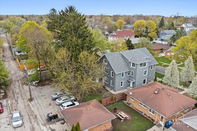 $1,289,900 | 1542 Victoria Avenue, North Chicago, IL 60064