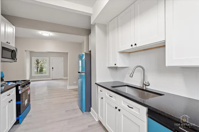 $1,289,900 | 1542 Victoria Avenue, North Chicago, IL 60064