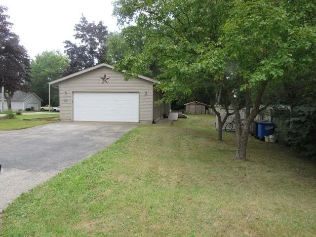 $349,900 | 613 Shady Lane, Pardeeville, WI 53954