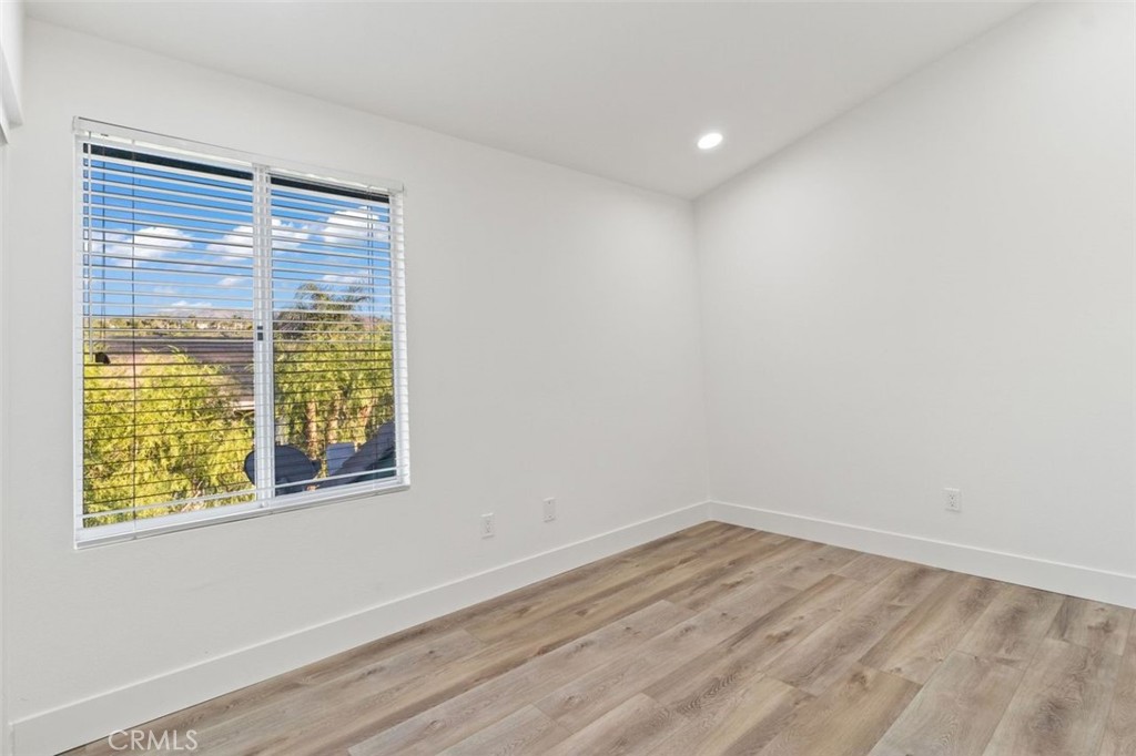 14439 Grandifloras Road Canyon Country, CA 91387 - Photo 26 of 44 bedroom