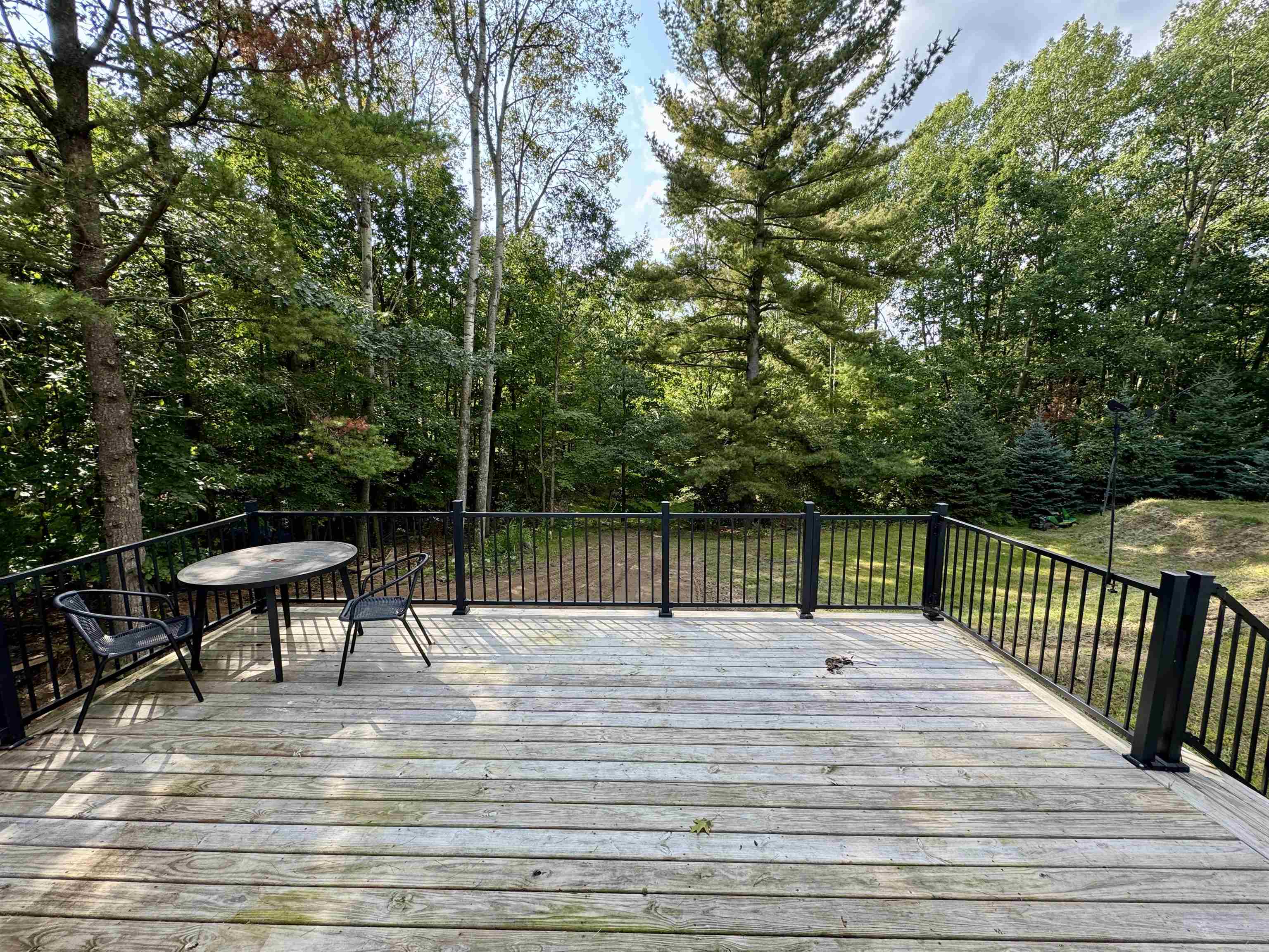 4283 Bartlett Road Williamsburg, MI 49690 - Photo 29 of 41 1936214-8cbddd0a-dfeb-47e1-bdec-6ceb0e2fa11c.JPG