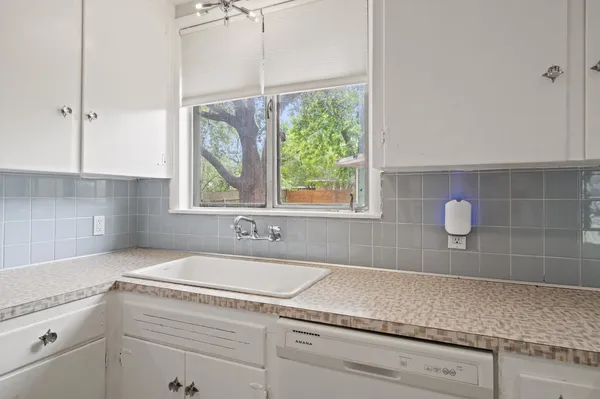 $2,495 | 5212 Berkman Drive, Austin, TX 78723