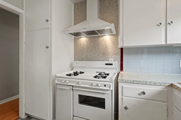 $2,495 | 5212 Berkman Drive, Austin, TX 78723
