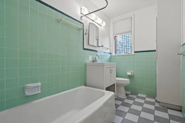 $2,495 | 5212 Berkman Drive, Austin, TX 78723