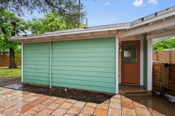 $2,495 | 5212 Berkman Drive, Austin, TX 78723