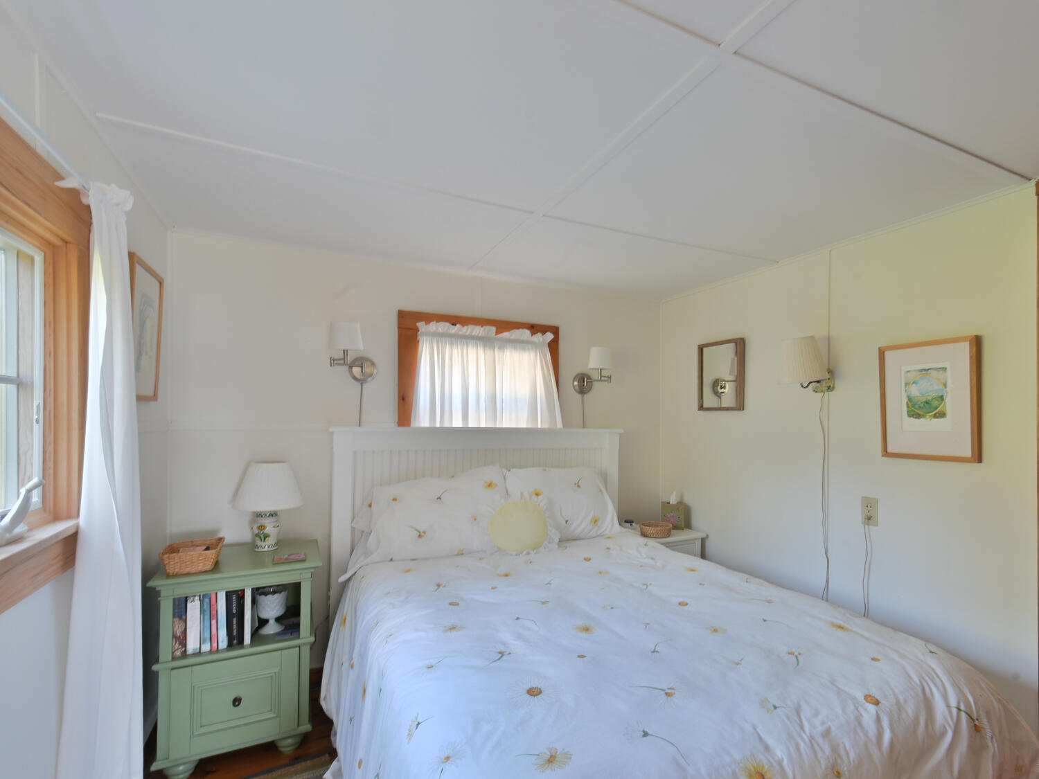 14 Deer Run Lane Swans Island, ME 04685 - Photo 16 of 44 Bedroom