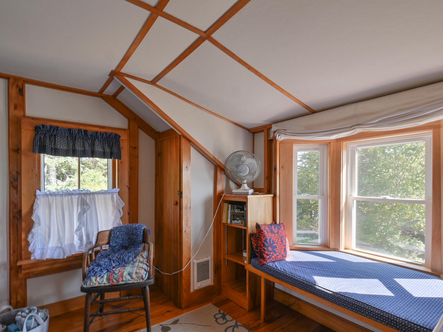 14 Deer Run Lane Swans Island, ME 04685 - Photo 24 of 44 Primary Bedroom