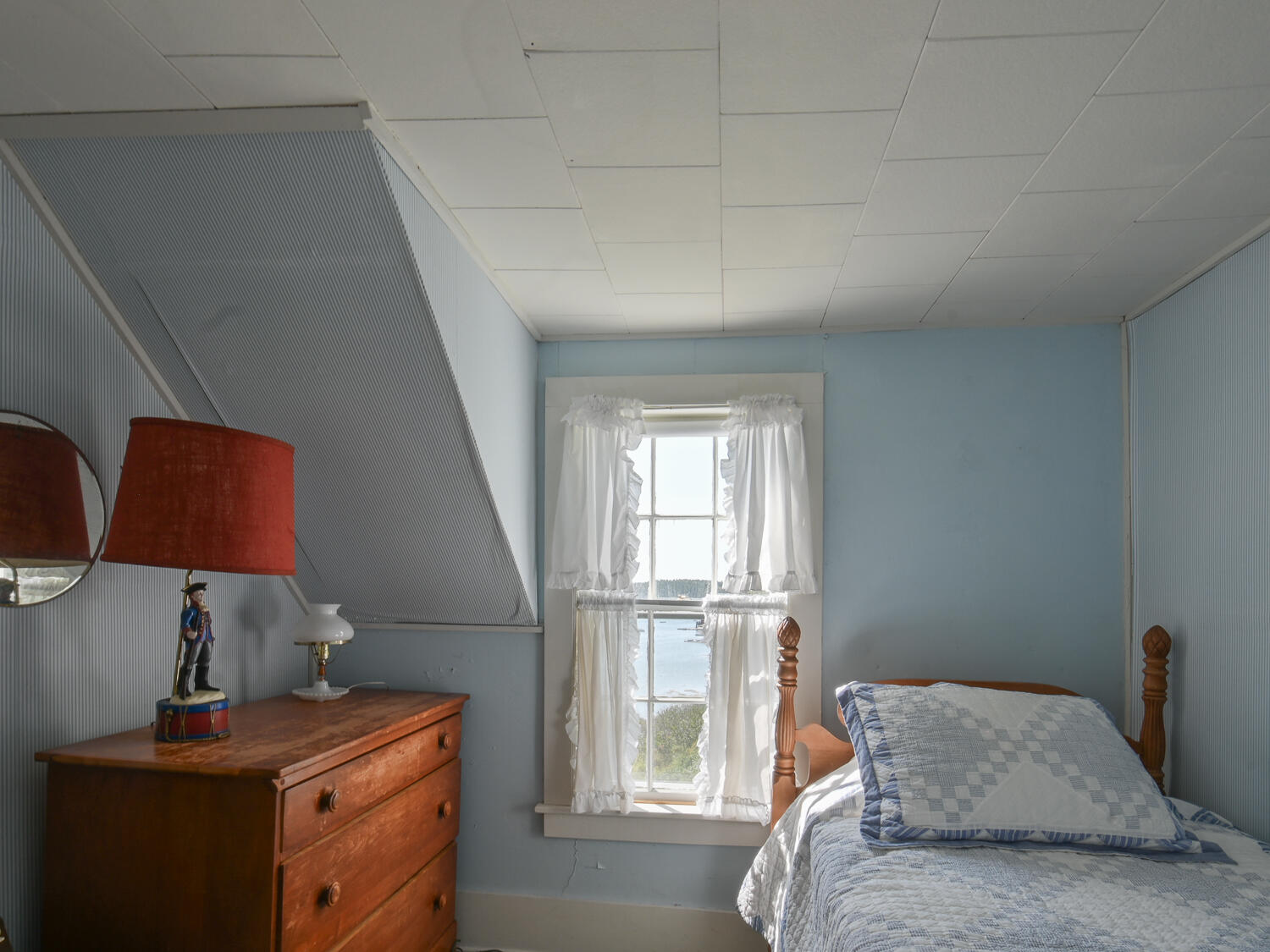 14 Deer Run Lane Swans Island, ME 04685 - Photo 29 of 44 Office/Bedroom