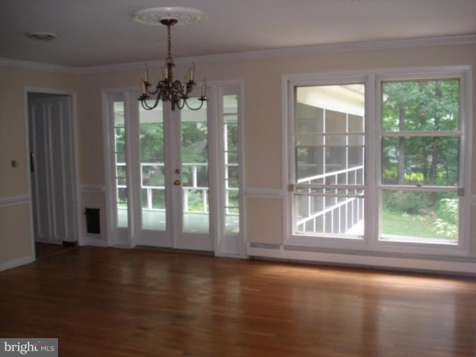 4309 Guinea Road Annandale, VA 22003 - Photo 4 of 10 Dining Room