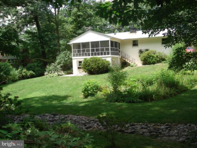 4309 Guinea Road Annandale, VA 22003 - Photo 10 of 10 Garage 1