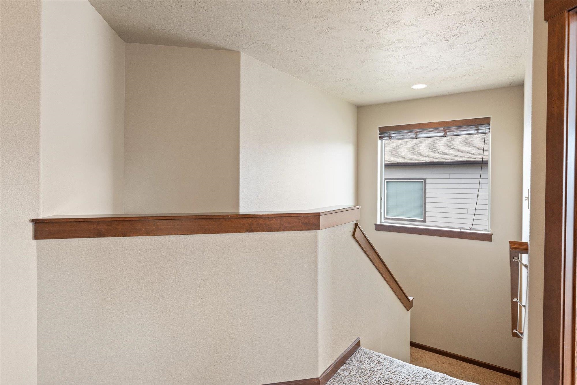 17709 East Daystar Road Greenacres, WA 99016 - Photo 15 of 44