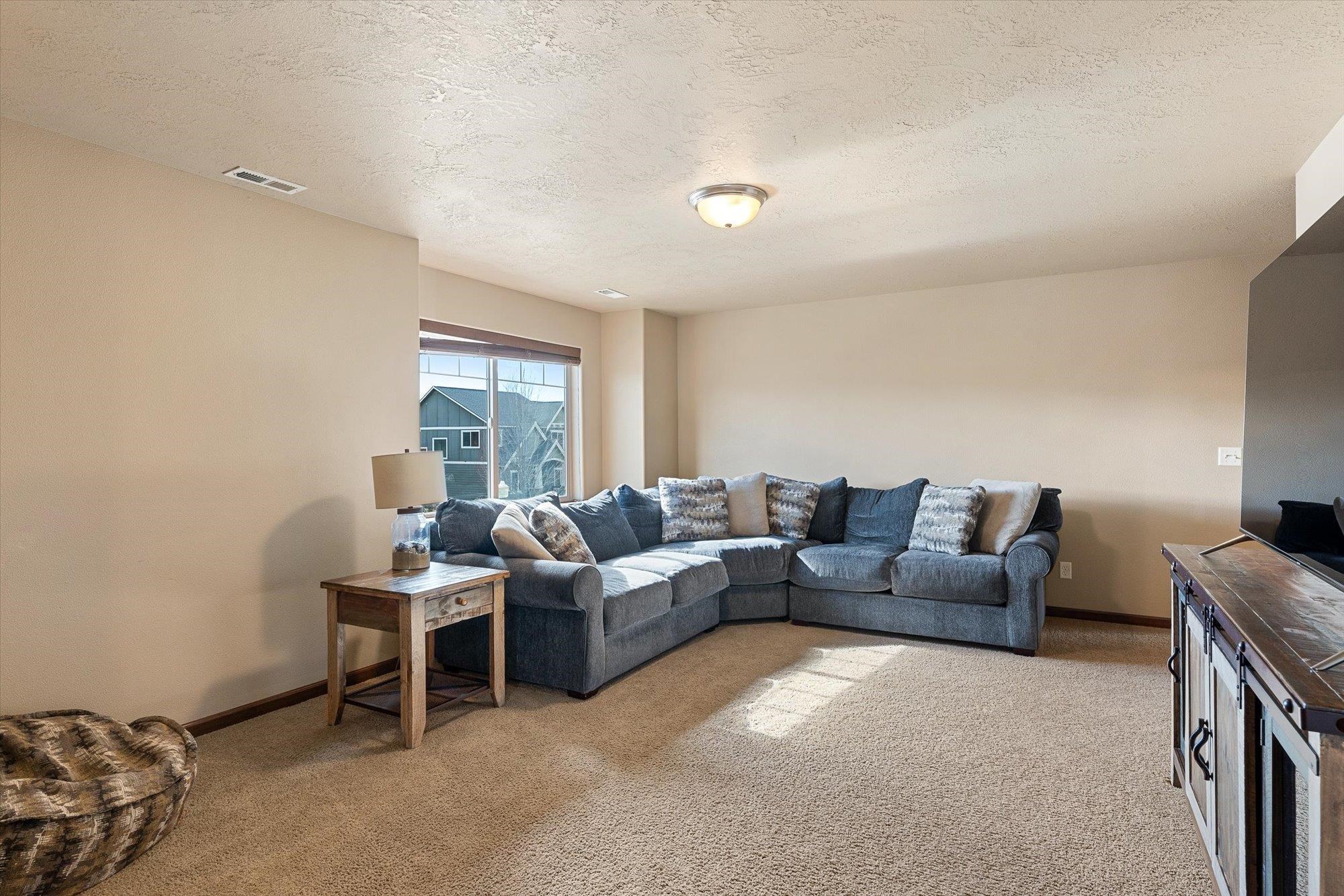 17709 East Daystar Road Greenacres, WA 99016 - Photo 16 of 44