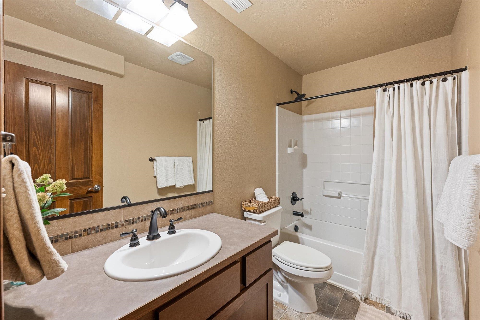 17709 East Daystar Road Greenacres, WA 99016 - Photo 34 of 44