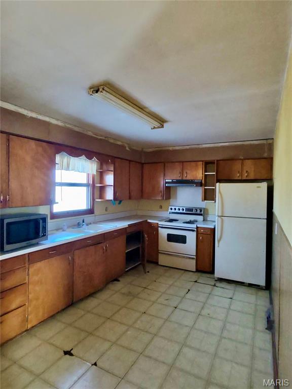 223 Cardinal Lane Tipton, MO 65081 - Photo 6 of 10