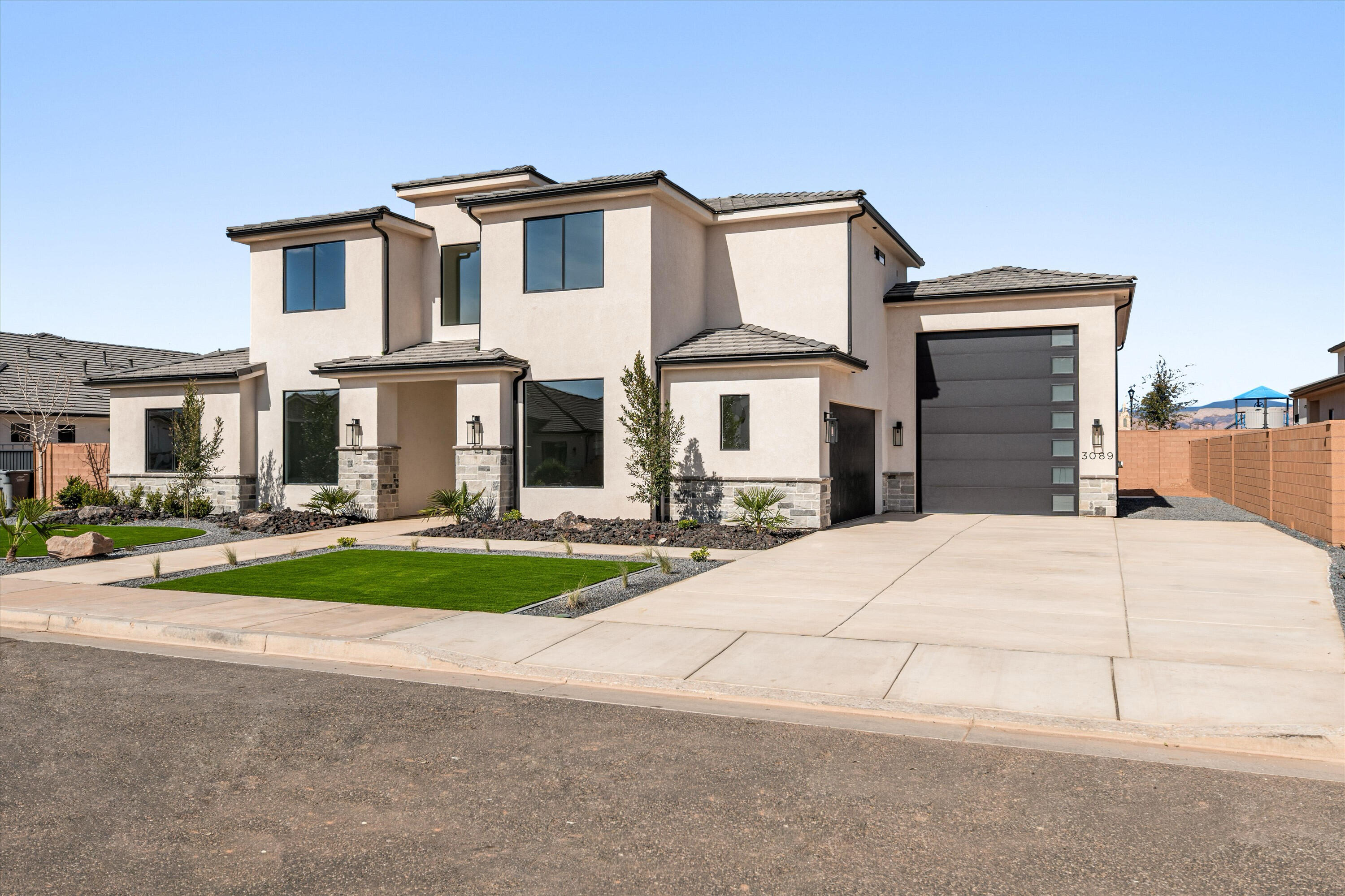 3089 2110 S Street St. George, UT 84790 - Photo 2 of 76 51 25-L1050639