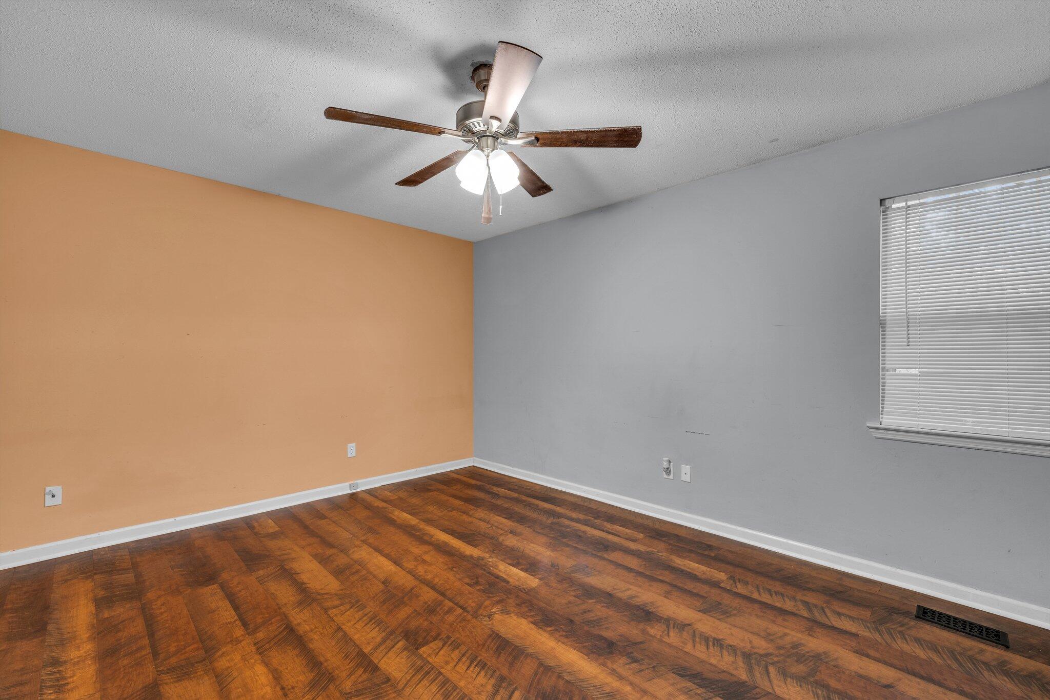 2021 Bice Road Soddy Daisy, TN 37379 - Photo 12 of 20 18-web-or-mls-2021-bice-rd
