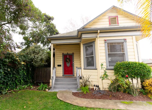 $485,000 | 6870 14th Avenue, Sacramento, CA 95820