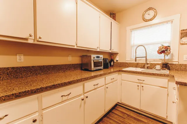 $485,000 | 6870 14th Avenue, Sacramento, CA 95820