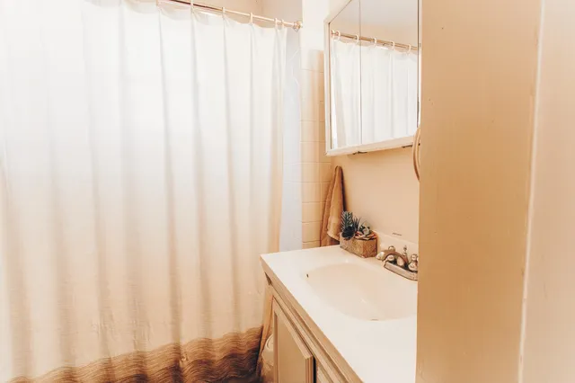 $485,000 | 6870 14th Avenue, Sacramento, CA 95820